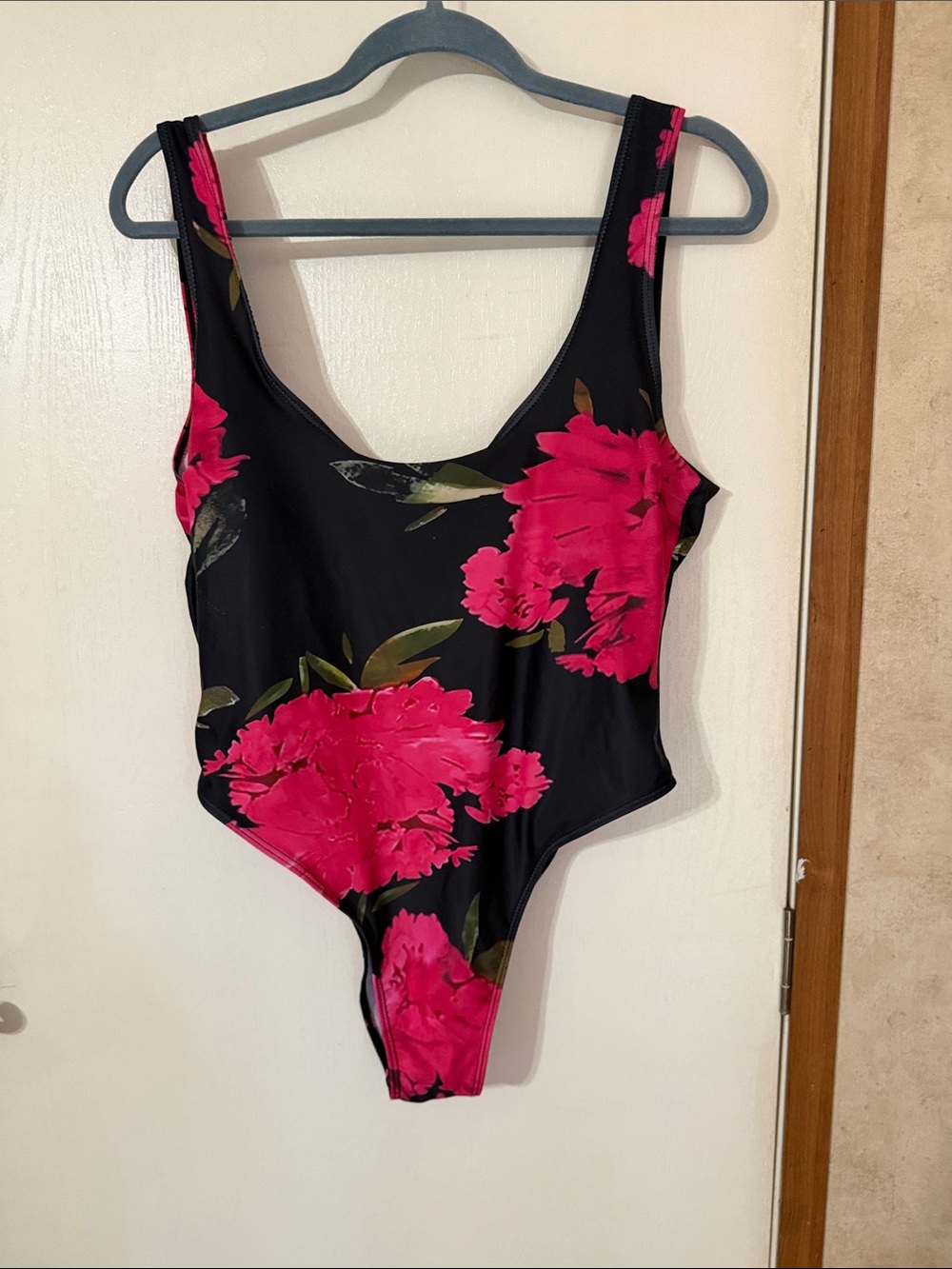 Source Unknown Black One-Piece Swim Bodysuit with Bright Pink Floral Print